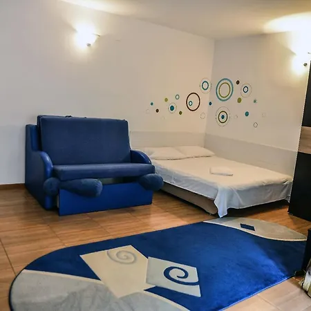 Garsoniera 1 Vila Tomis Sat Vacanta Apartamento