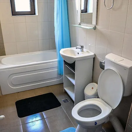 Garsoniera 1 Vila Tomis Sat Vacanta Apartamento